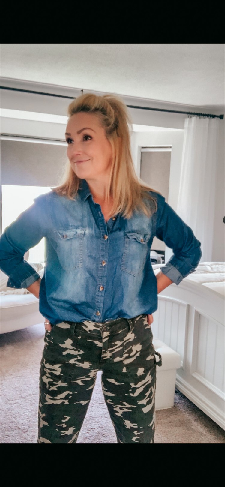 WHAT TO WEAR WITH CAMO PANTS - MY HAPPY PLACE