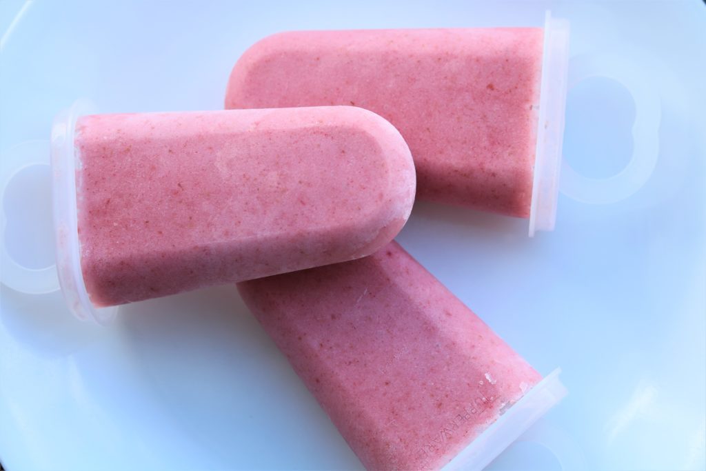 healthy strawberry pops