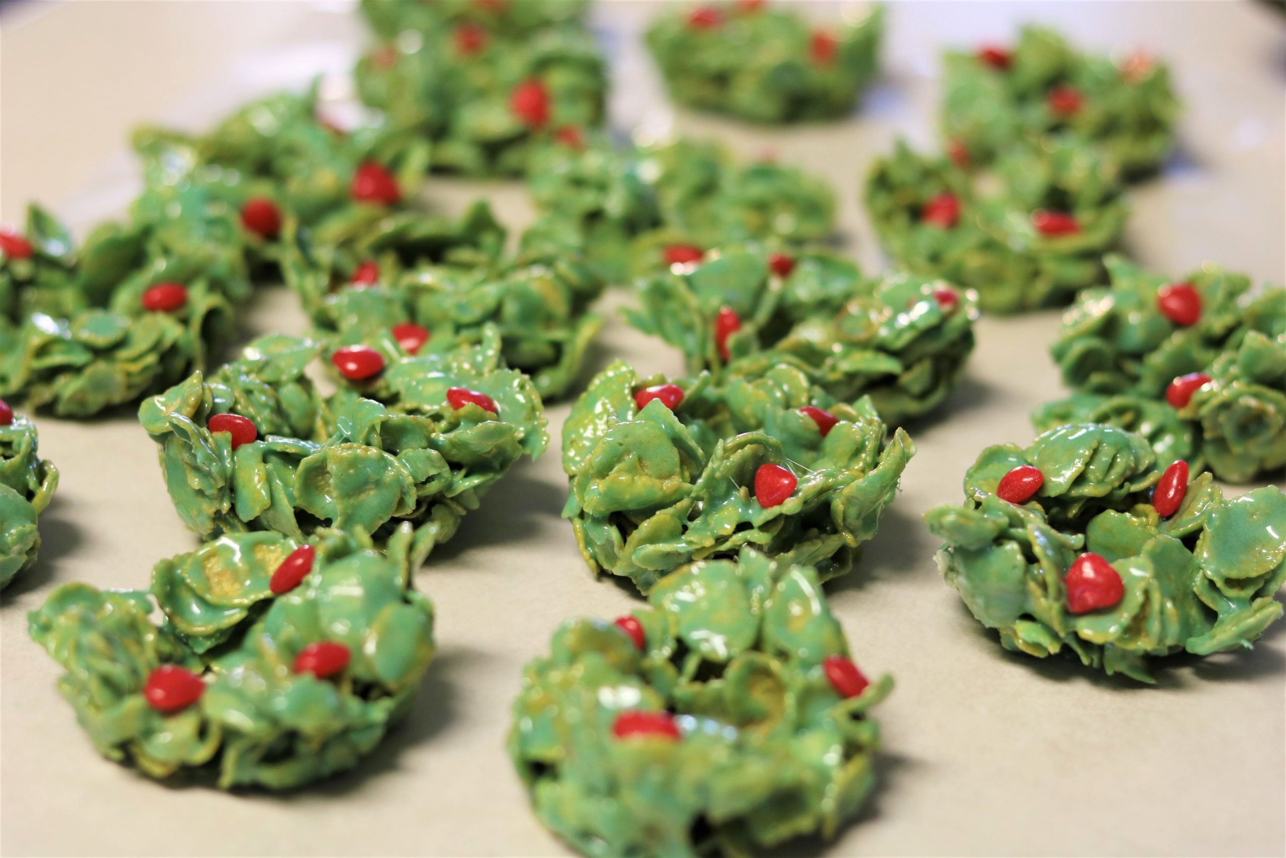 Cornflake Christmas wreaths