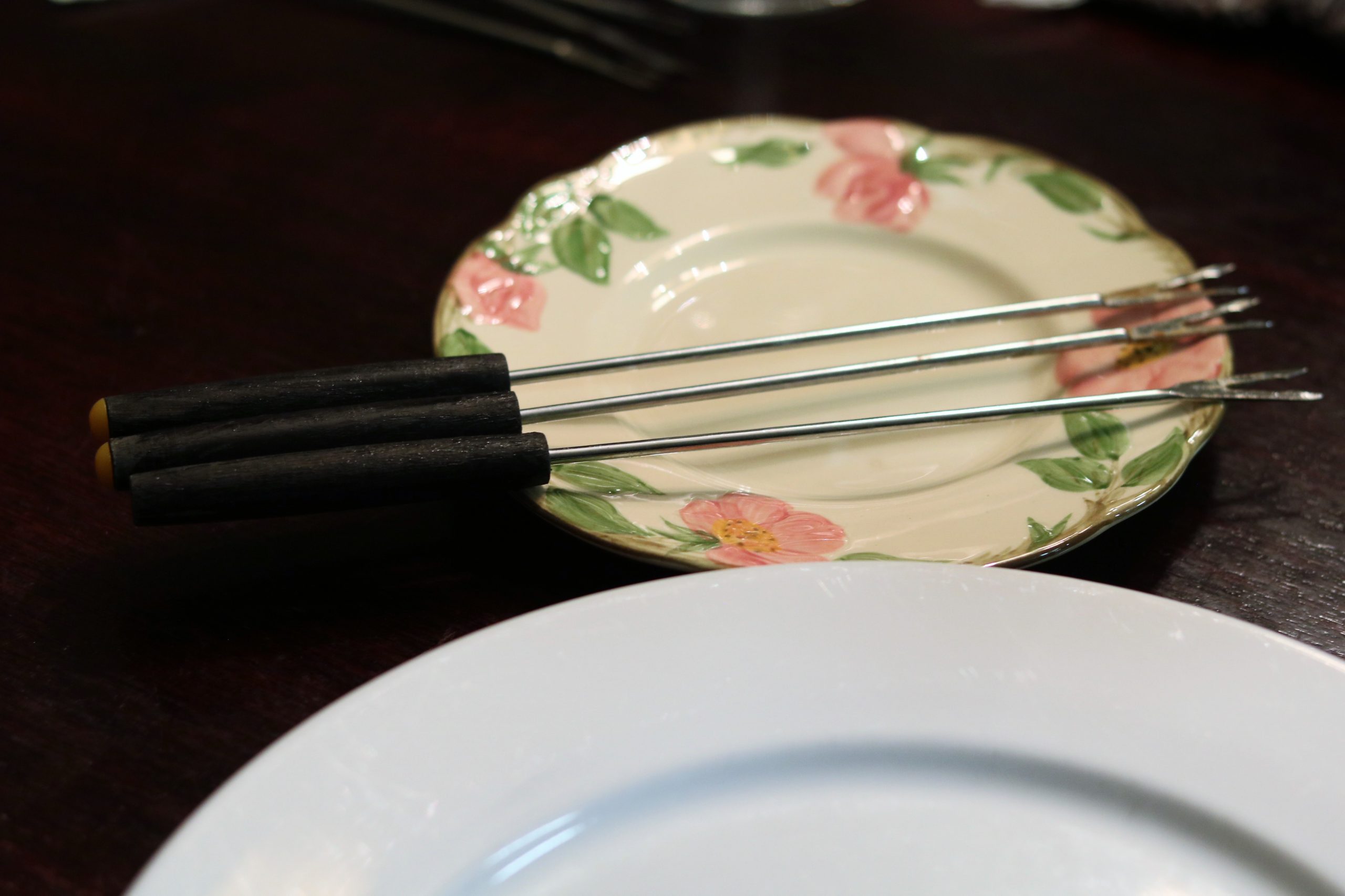 fondue dinner tradition