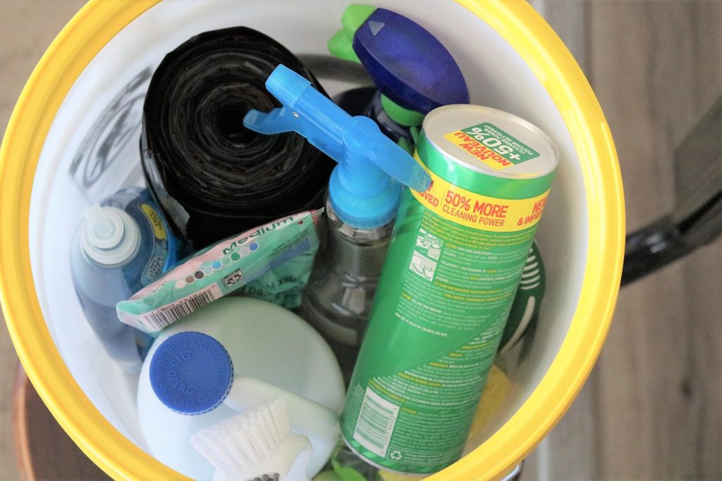 emergency cleaning kit