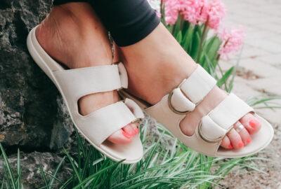 spring sandals with good arch support