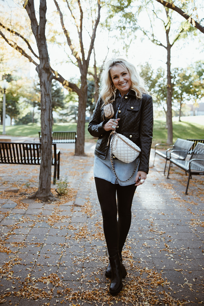 What to Wear With Leather Leggings? Your Go-To Style Guide – Eiken Shop