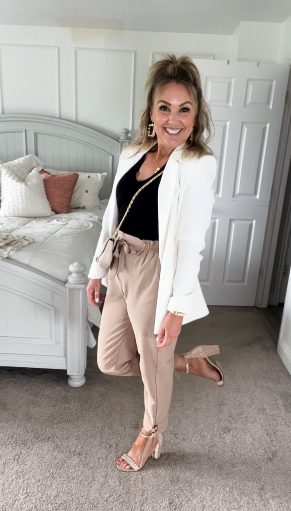 How To Wear Paper Bag Waist Pants - MY HAPPY PLACE